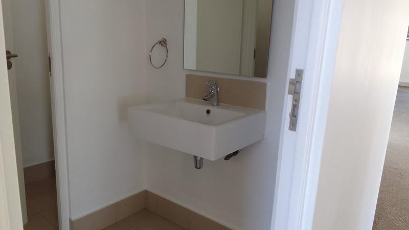 To Let commercial Property for Rent in Parow North Western Cape